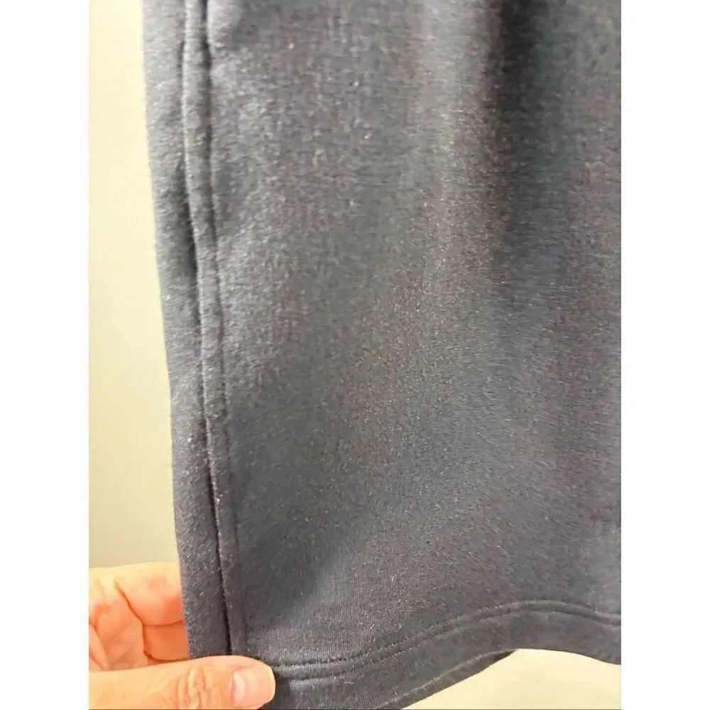 Lululemon NWT Be Calm Mid Rise Bermuda Shorts in Black Size XS